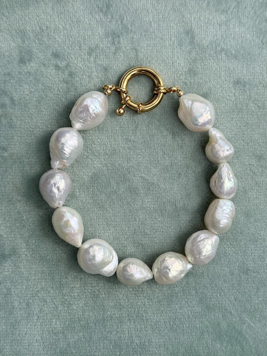 The Baroque Pearl Bracelet